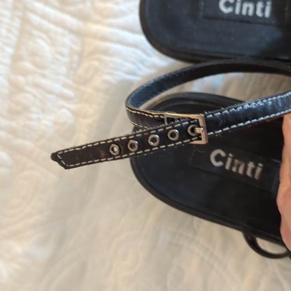 Cinti Italian Black Leather Sandals Size 8 - Picture 7 of 8